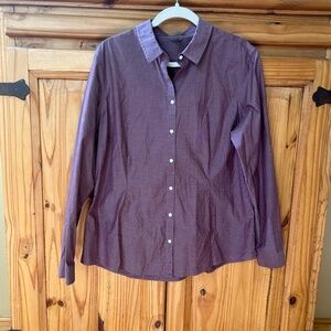 Eddie Bauer Shirt‎ Button Up Women's Top Purple Shaped Fit Size XL